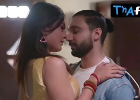 Rani Pari Breasts,  Underwear Scene  in Rangeen Kahaniyan