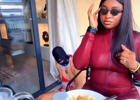 Femdom whipping, femdom dominatrix