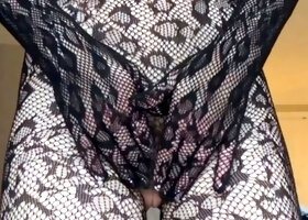 Hot Busty Webcam Babe Masturbate Solo