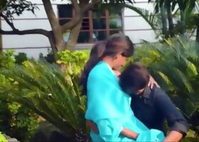 Desi girl ko malik ne jabbar dasti bur me ungali daal diya
