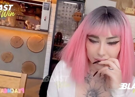 Creampie for Pinky in Restaurant Bathroom