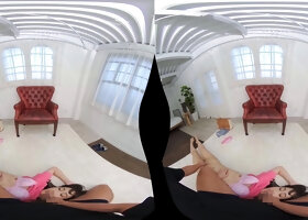 Japanese Enchantress Explores Gentle Passion In Virtual Play