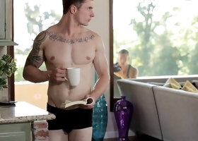 Muscle hunk, hd videos